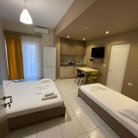 Eliona Apartments Sarande Exterior photo