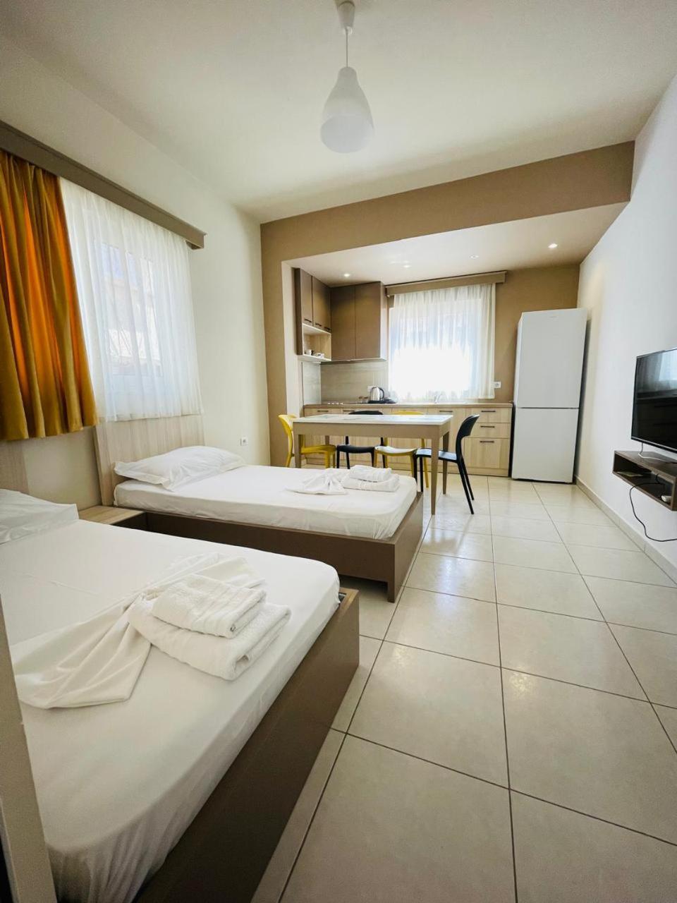 Eliona Apartments Sarande Exterior photo