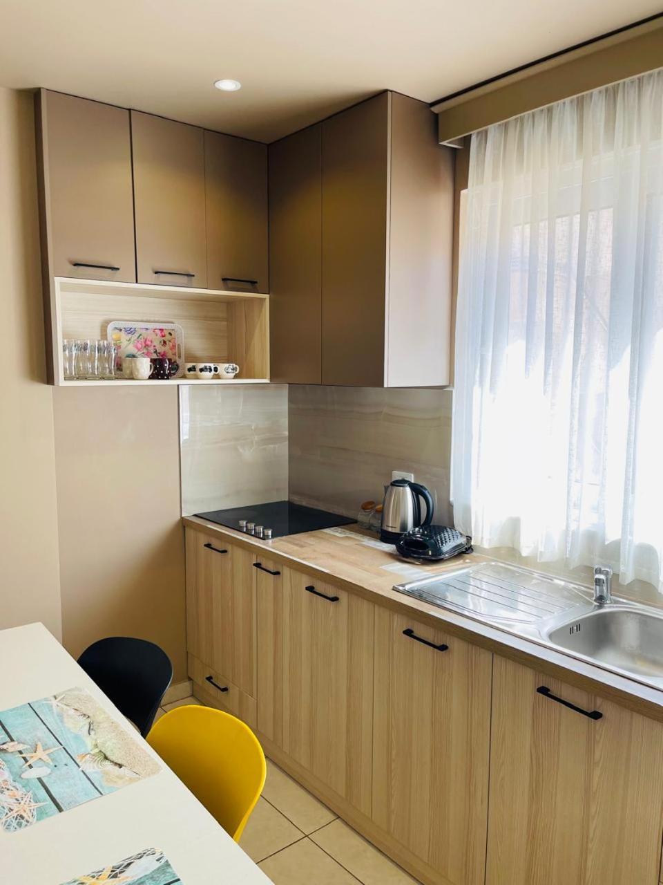 Eliona Apartments Sarande Exterior photo